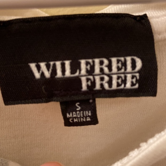 ✨ 3 for 20 ✨ Aritzia Tank - Picture 4 of 5